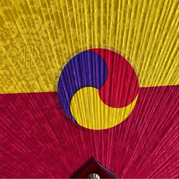 Korean traditional hand fan 13.5” long - Picture 4 of 5